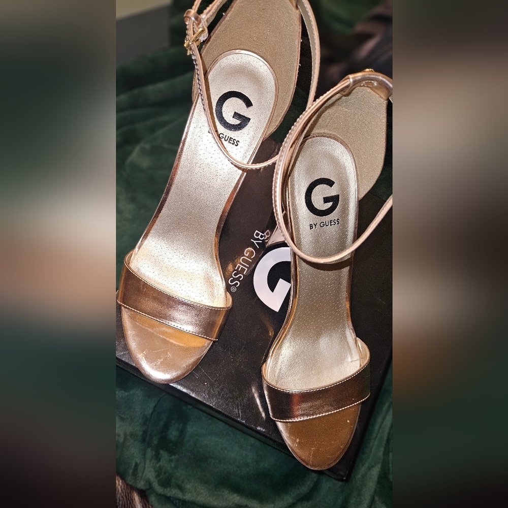 Guess chuck heels